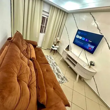 Ape A 4 Min Da Basilica Apartment Aparecida  Exterior photo